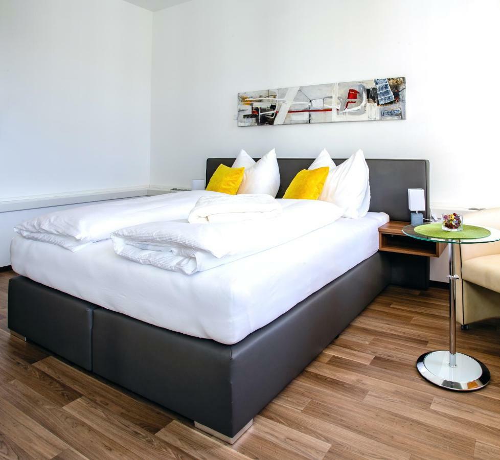 Health Vital Comfort Guestrooms Wels Exteriör bild